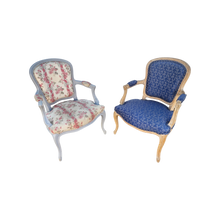 Load image into Gallery viewer, Antique French Louis Xiv Armchairs For Refurbishing - a Pair