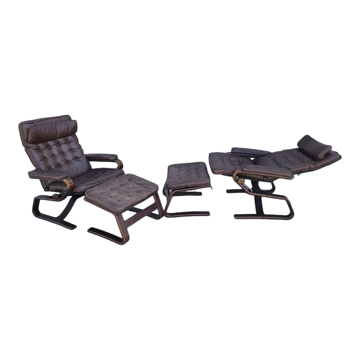 BELT Lounge Chair in Reclaimed Teak and Black Leather