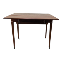 Load image into Gallery viewer, Antique Federal Style Drop Leaf Pembroke Table