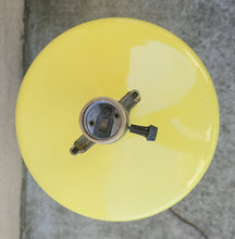 Load image into Gallery viewer, Vintage Yellow Ceramic Mod Table Lamp