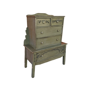 Monterey Colonial Transitional Chest of Drawers